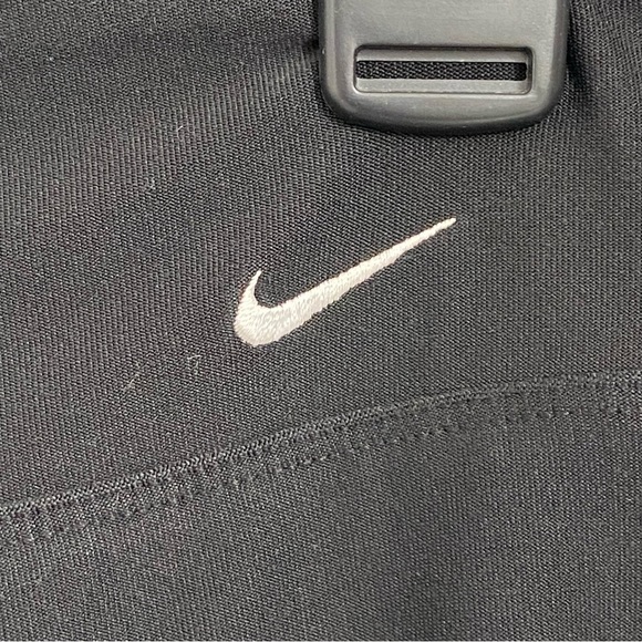 NIKE / Black Bootcut Athletic Yoga Pants Size (ST) Small Tall - Picture 7 of 10